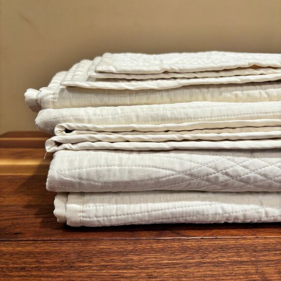 ￼Restoration Hardware King Size Quilt, 100% Cotton, Cream Ivory, 114”x96” - Picture 6 of 6